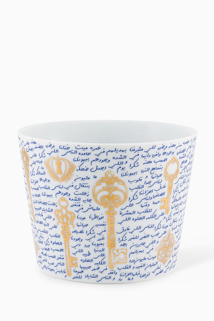 

Nagham V-shaped Pot in Porcelain, Blue