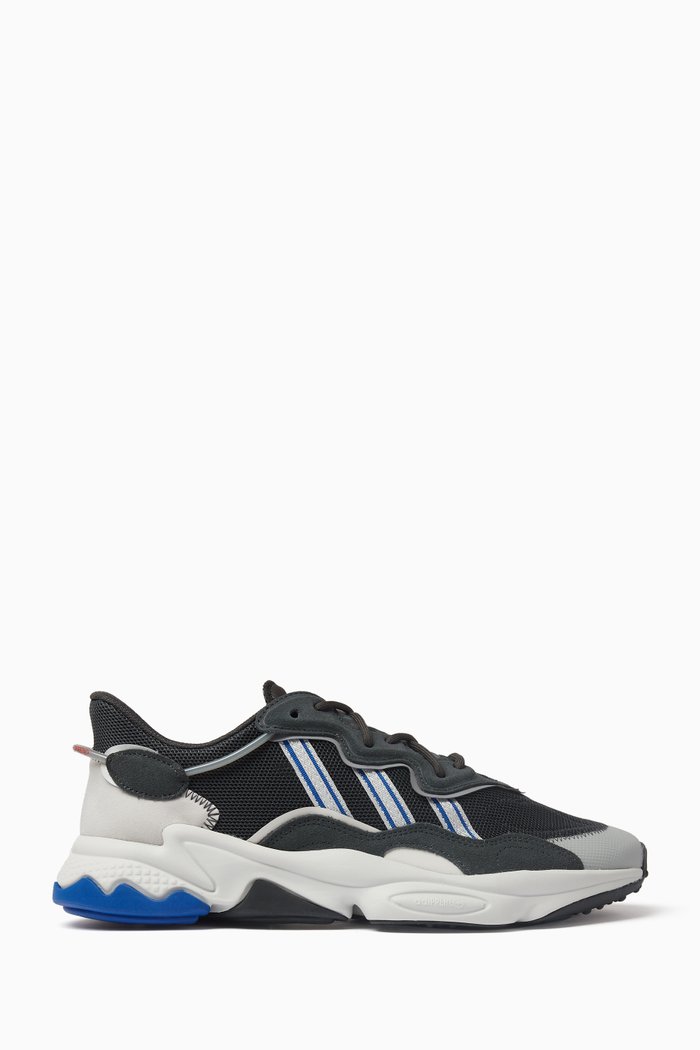 

Ozweego Sneakers in Mesh & Suede, Grey