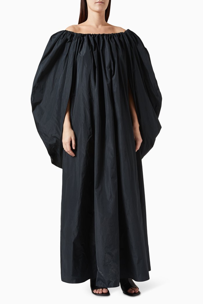 

Off-Shoulder Cape Maxi Dres, Black
