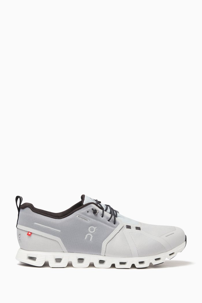 

Cloudnova Sneakers in Mesh, Grey