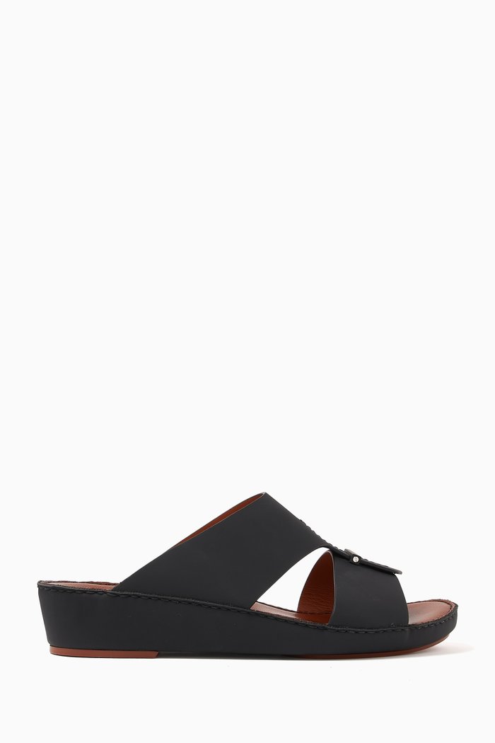 

Cerchio Cucire Sandals in Leather, Black