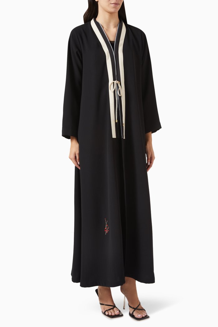 

Tie-up Abaya in Crepe, Black