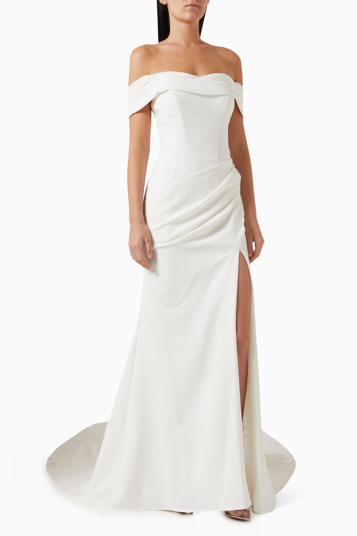 

Off-shoulder Heart-shaped Gown in Crepe, Neutral