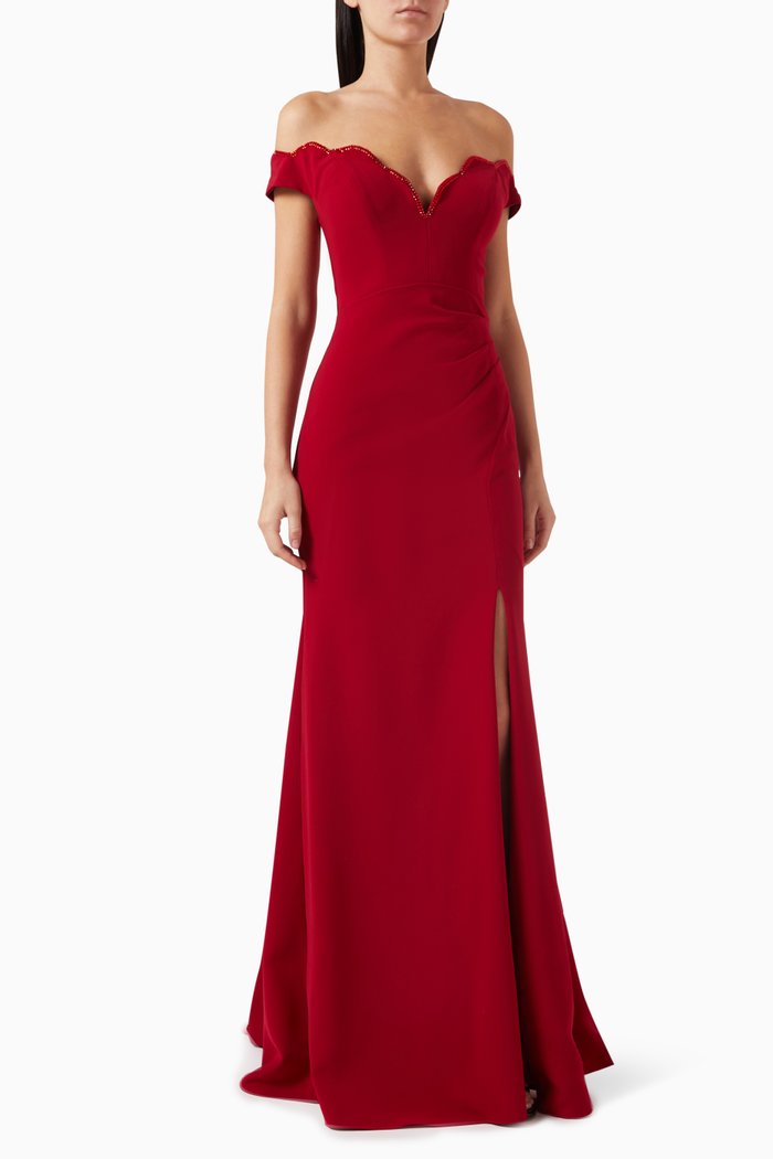 

Heart-shaped Off-shoulder Gown in Crepe, Red