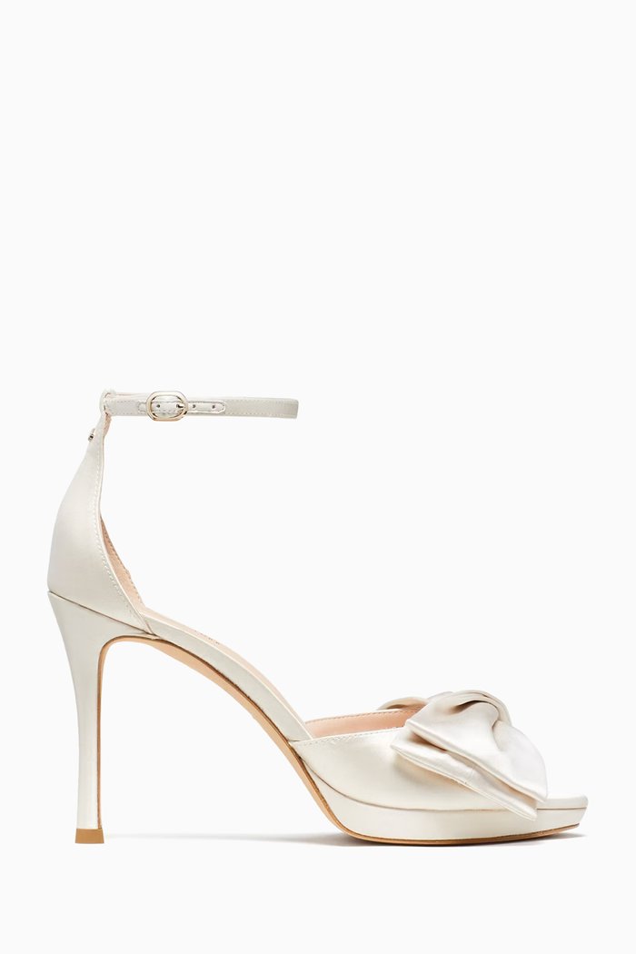 

Bridal 100 Bow Sandals in Satin, White
