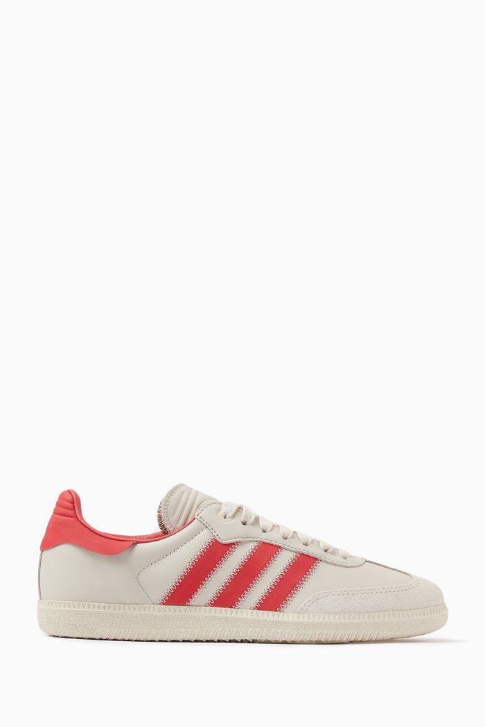 

Humanrace Samba Sneakers in Leather, Red