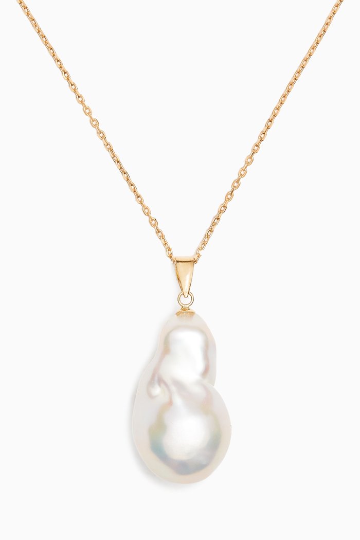 Kiku Baroque Pearl Pendant Necklace in 18kt Gold, White