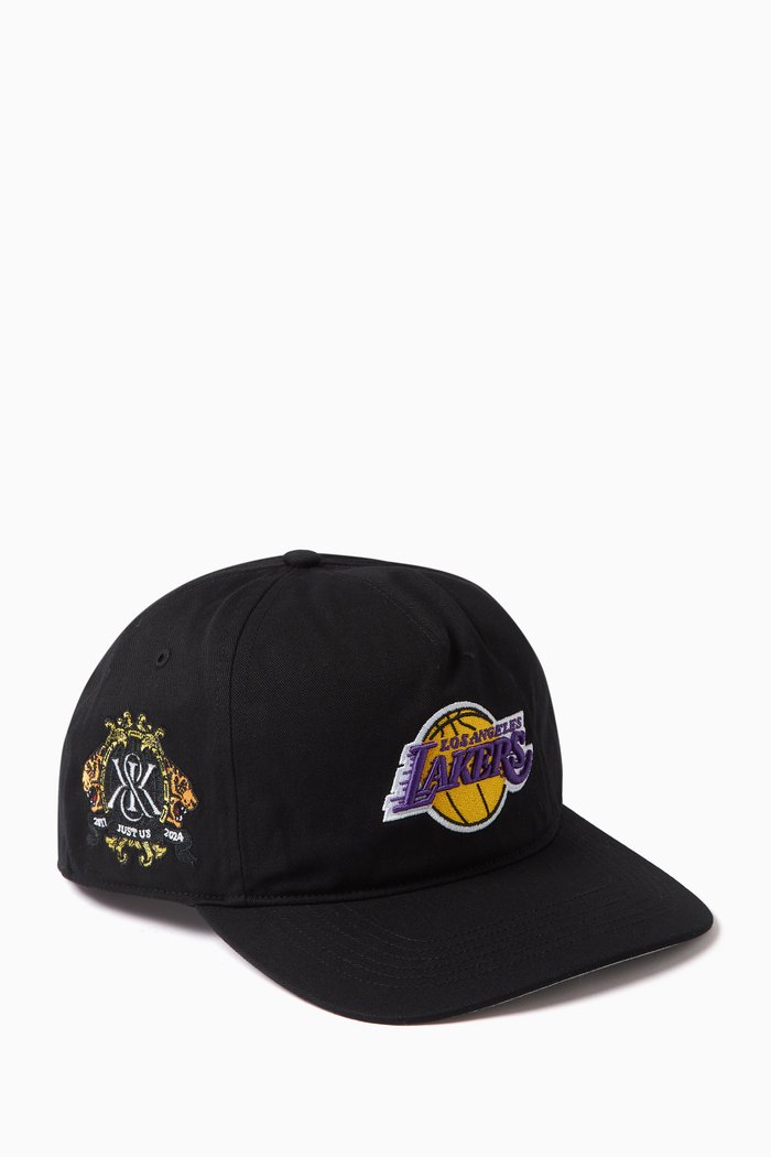 

x 47 Los Angeles Lakers Hitch Snapback Cap in Cotton Twill, Black