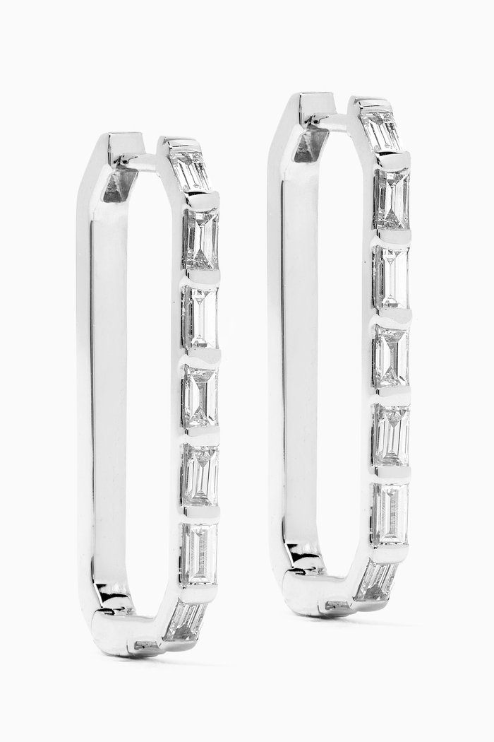 

Large Baguette Diamond Paperclips Earrings in 18kt White Gold