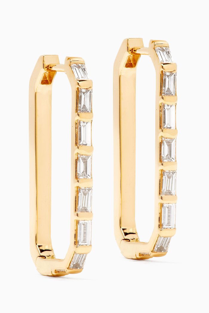 

Large Baguette Diamond Paperclips Earrings in 18kt Yellow Gold, White