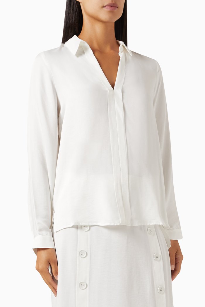 

Slip-on V-neck Shirt, White