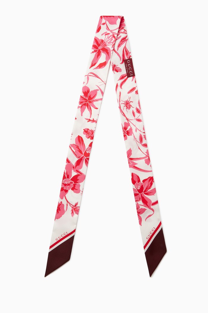 

Flora Neck Bow in Silk, Pink