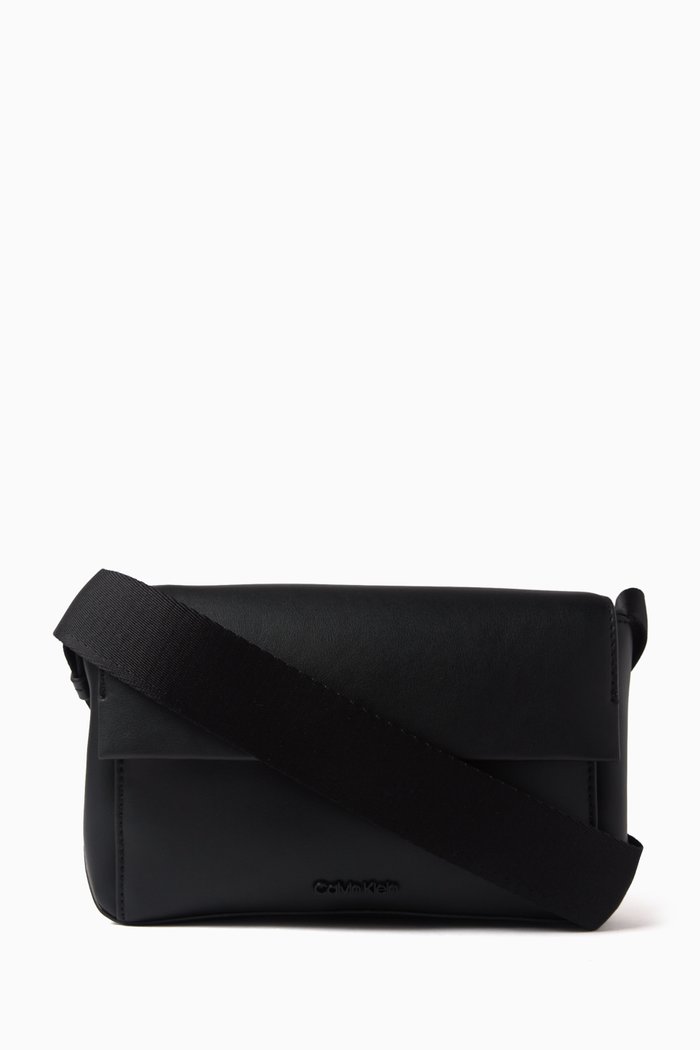 

Origami Camera Bag in Faux Leather, Black