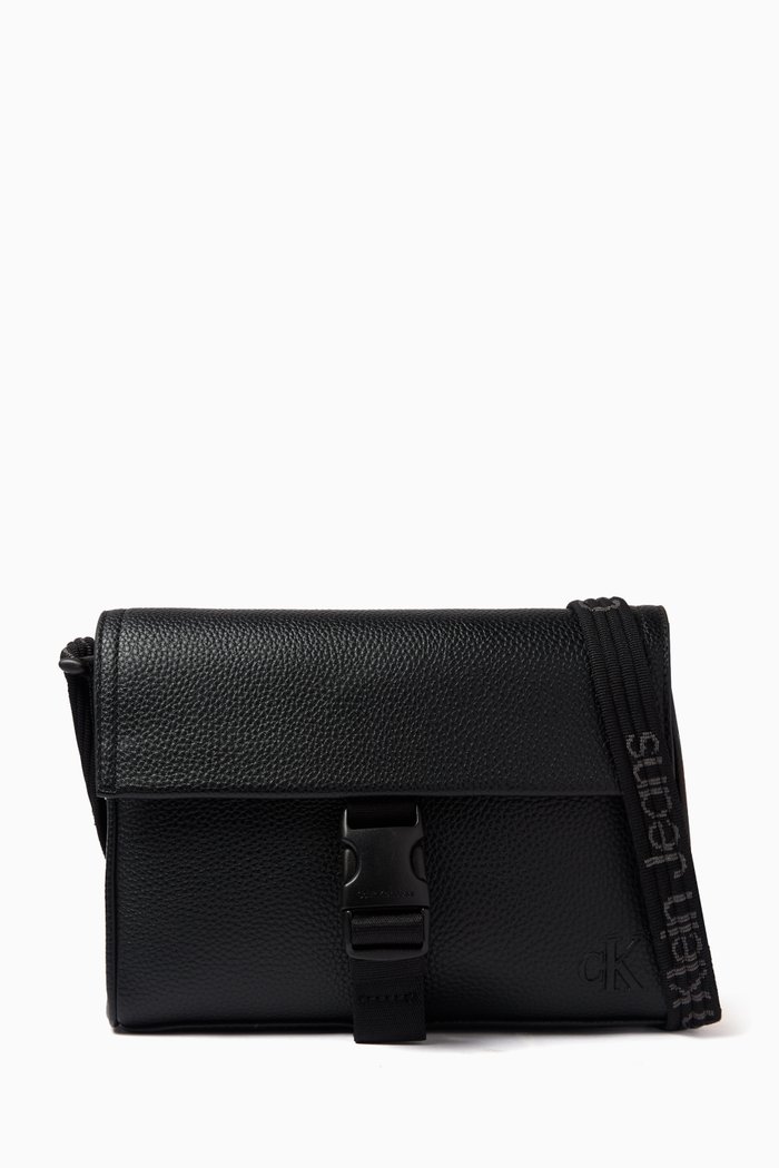

Ultralight Slim Flap Bag in Faux Leather, Black