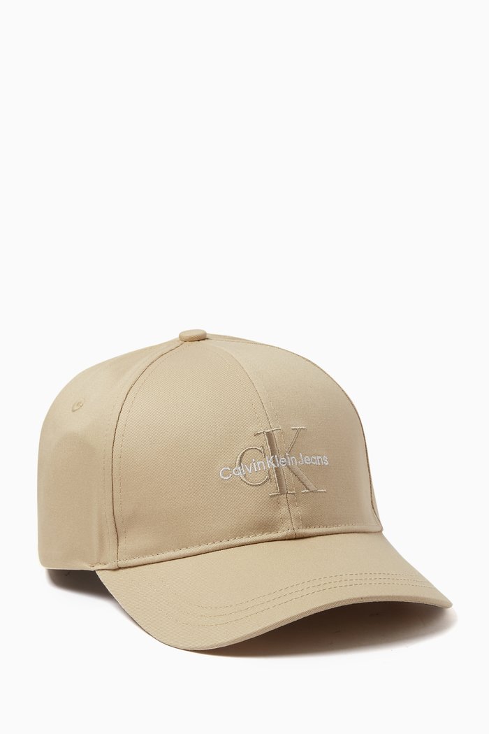 

Monogram Logo Embroidered Cap in Organic Cotton, Neutral