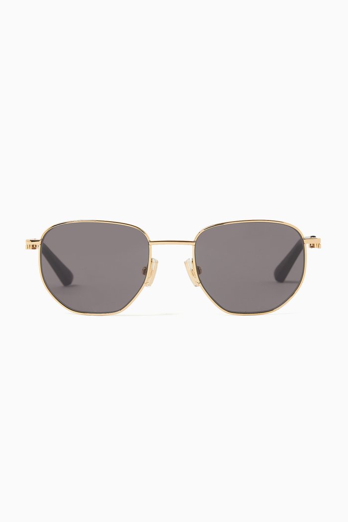 

Aviator Sunglasses in Metal, Gold