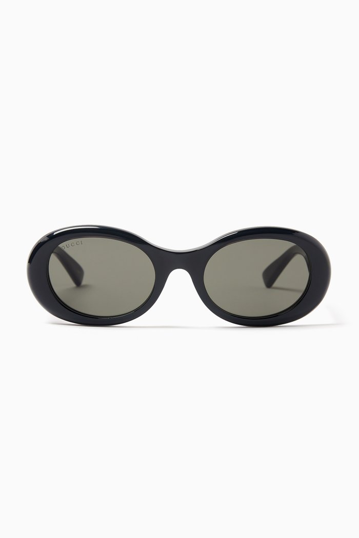 

Oval Sunglasses in Recycled Acetate, Black