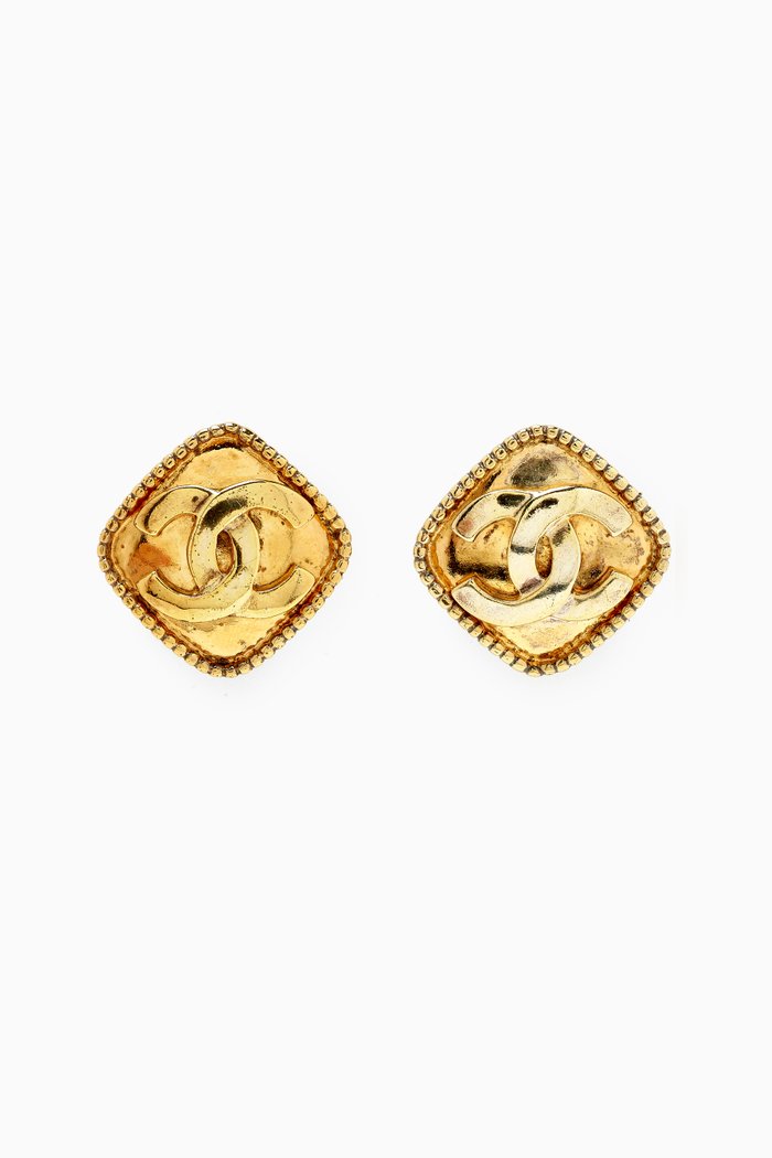

CC Monogram Clip-on Earrings, Gold