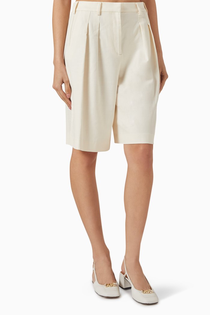 

Ivaldi Pleated Bermuda Shorts in Viscose Blend, Neutral