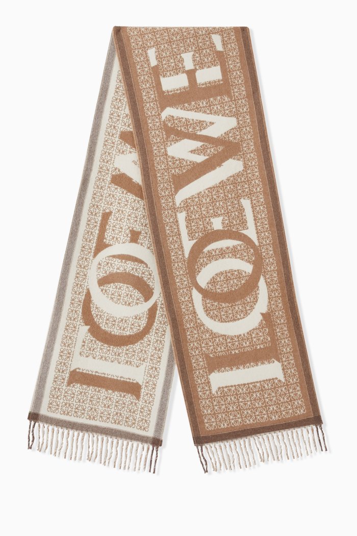 

Love Scarf in Wool-cashmere Blend, White