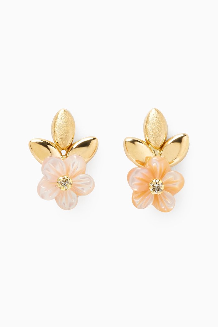 

Flower Mother of Pearl Earrings in 18kt Yellow Gold