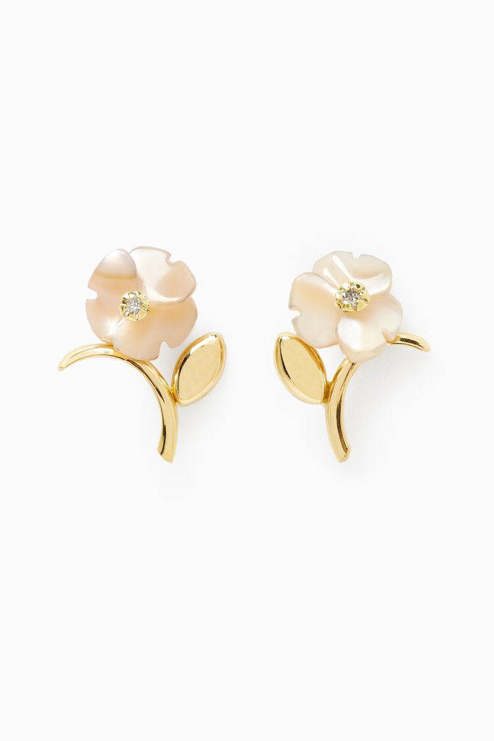

Flower Mother of Pearl Diamond Earrings in 18kt Yellow Gold