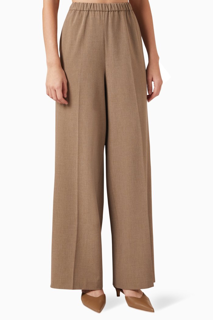 

Straight-leg Pants in Matte Suit Fabric, Neutral