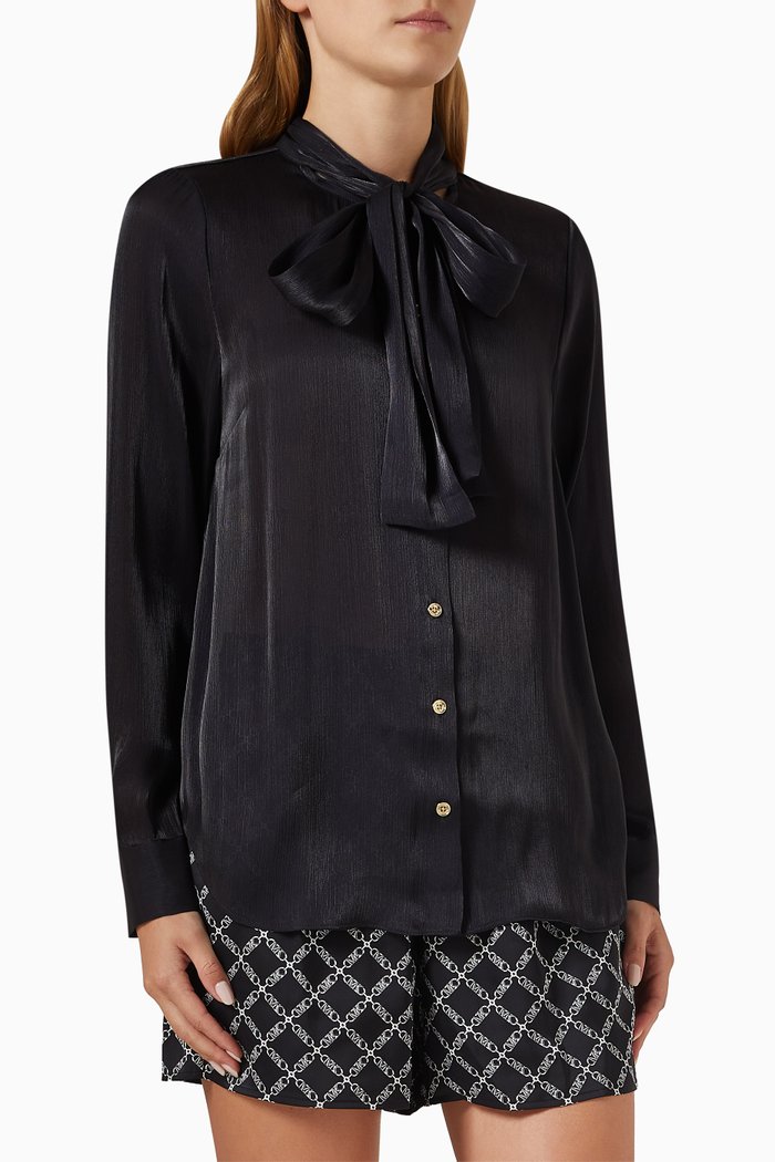 

Tie-neck Blouse in Crinkled Georgette, Black