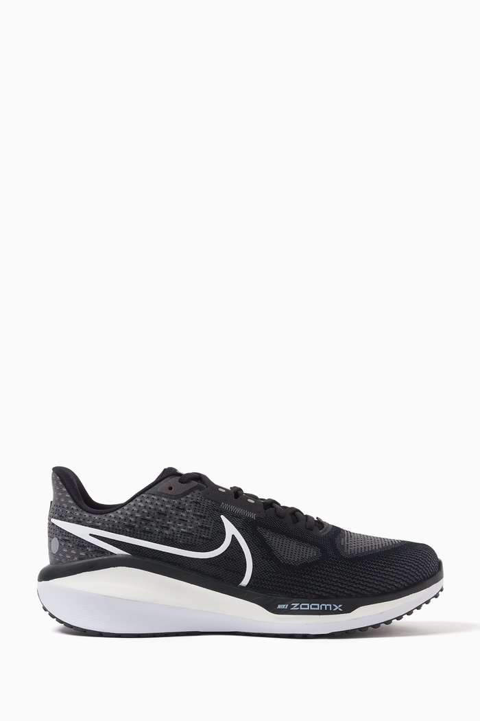 

Vomero 17 Wide Sneakers in Mesh, Black