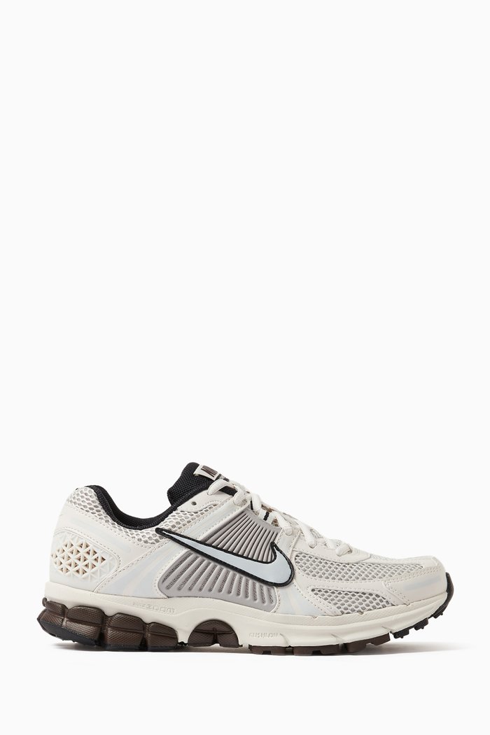 

Zoom Vomero 5 Sneakers in Textile & Synthetic Leather, Brown