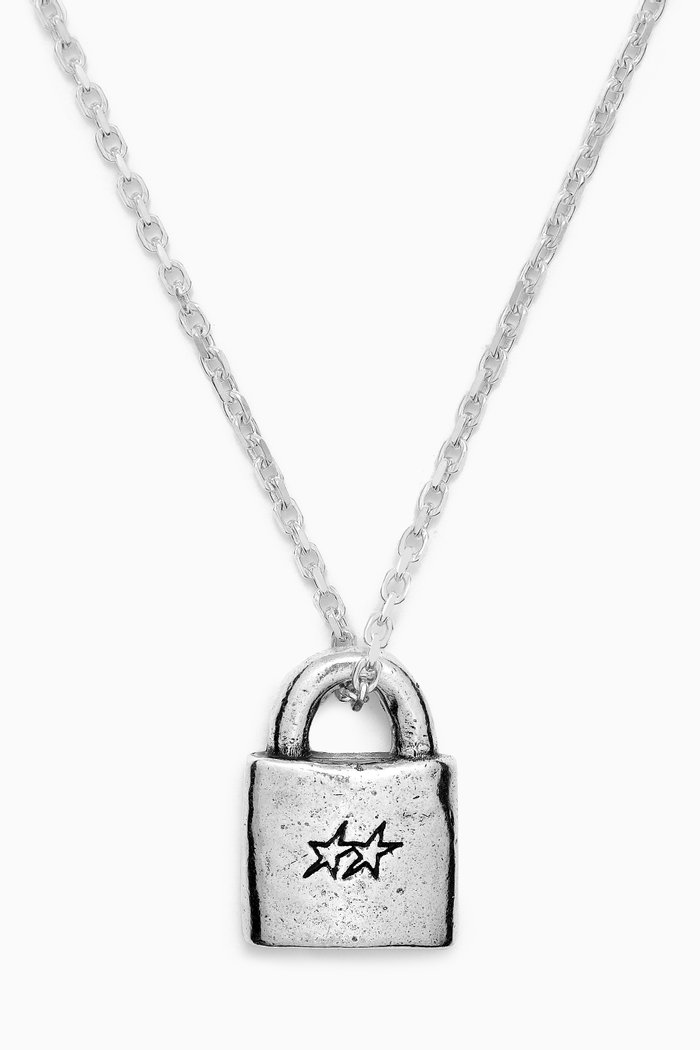 

Closed Necklace in Silver-plated Metal