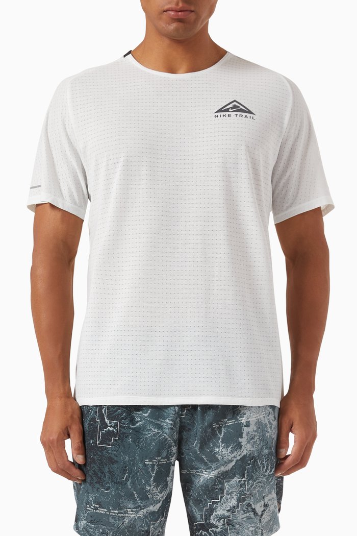 

Trail Solar Chase Dri-FIT Running Top, White