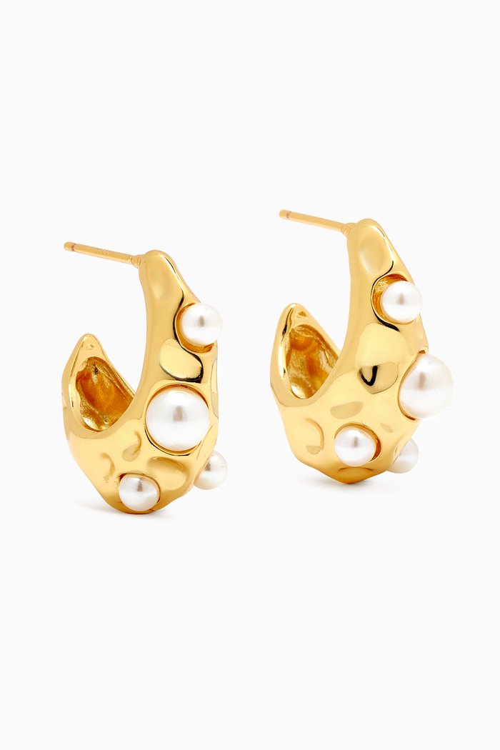 

Abstract Pearl Teardrop Earrings in Gold Vermeil, White