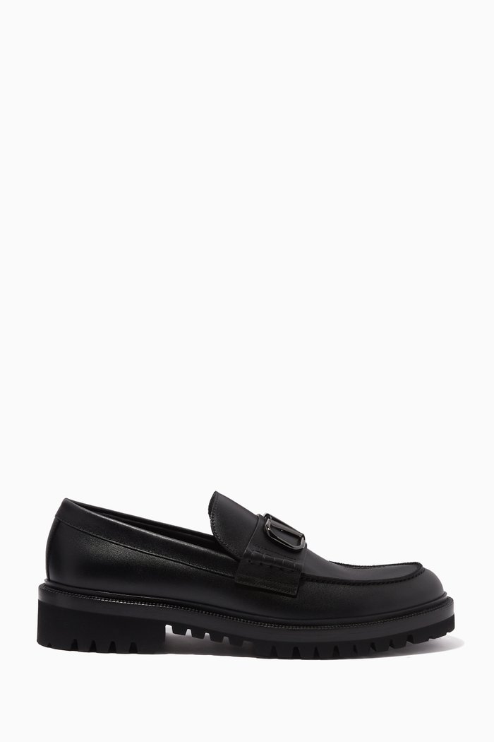 

Valentino Garavani VLogo Loafers in Calf Leather, Black