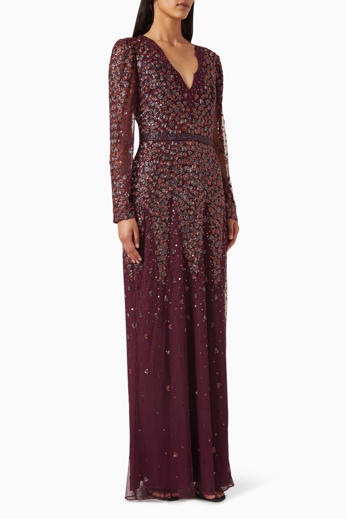 

V-neck Beaded Gown in Tulle, Red