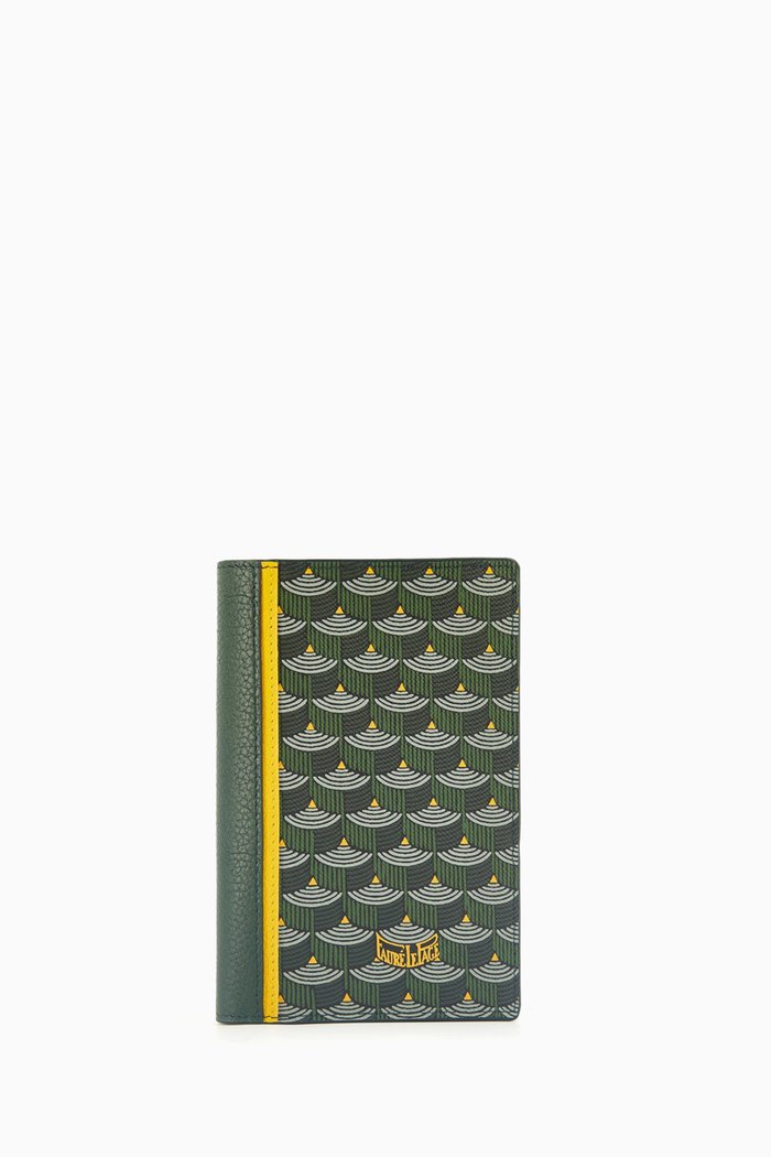 

Etendard Passport Cover in Scale Canvas, Green