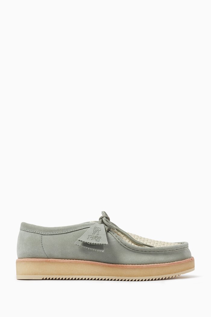 x Clarks Ronnie Fieg 8th St Rossendale Sneakers in Suede, Green