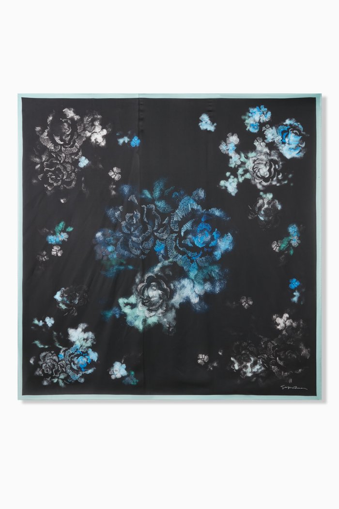 

Flower-print Scarf in Silk, Black