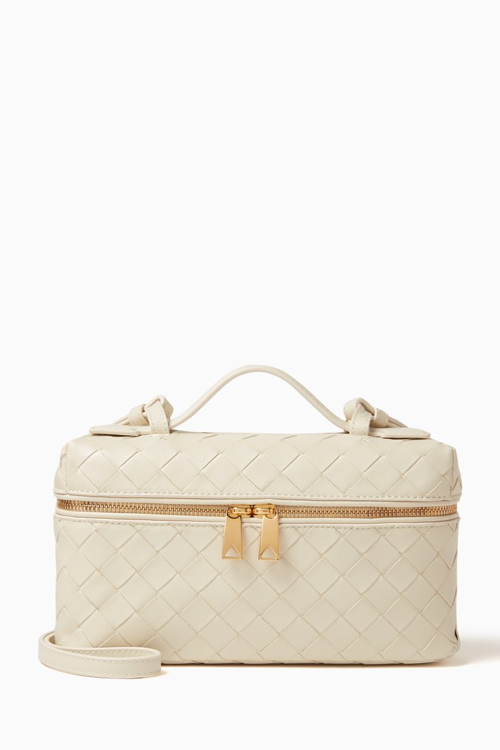 

Vanity Case On Strap in Intrecciato Leather, White