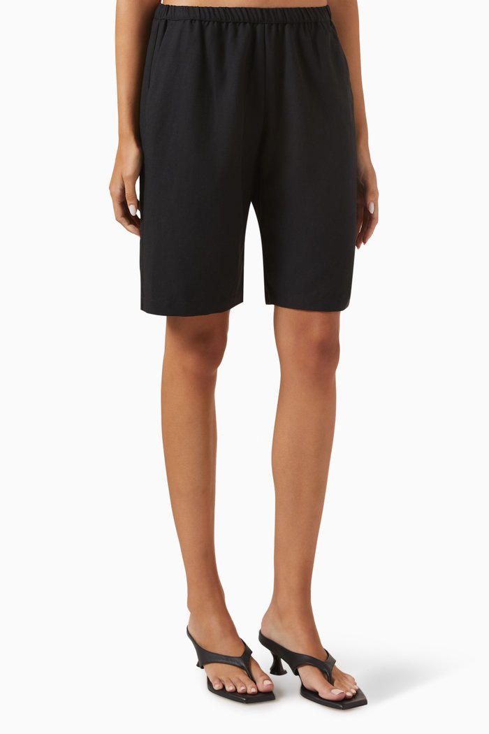 

Everywhere Shorts in Tencel-blend Twill, Black
