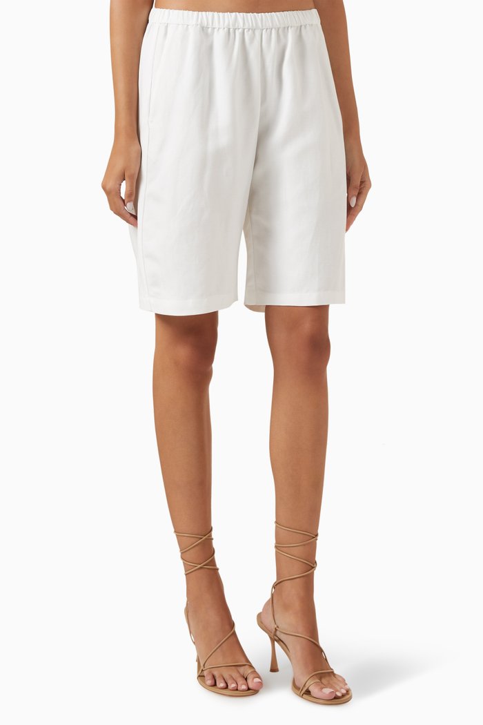 

Everywhere Shorts in Tencel-blend Twill, Neutral