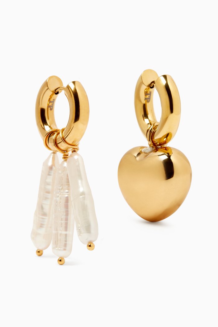 

Heart & Pearl Charm Earrings in 14kt Gold-plated Brass, White