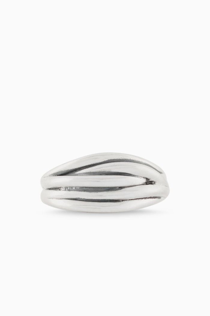 

Strand Ring in Sterling Silver