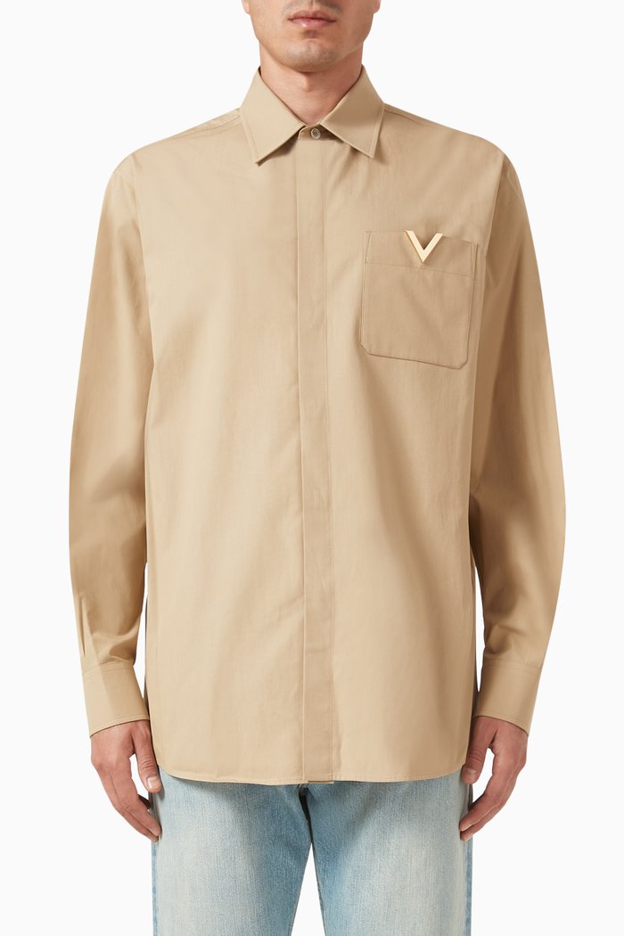 

Valentino Garavani Metal V Detail Shirt in Cotton, Neutral