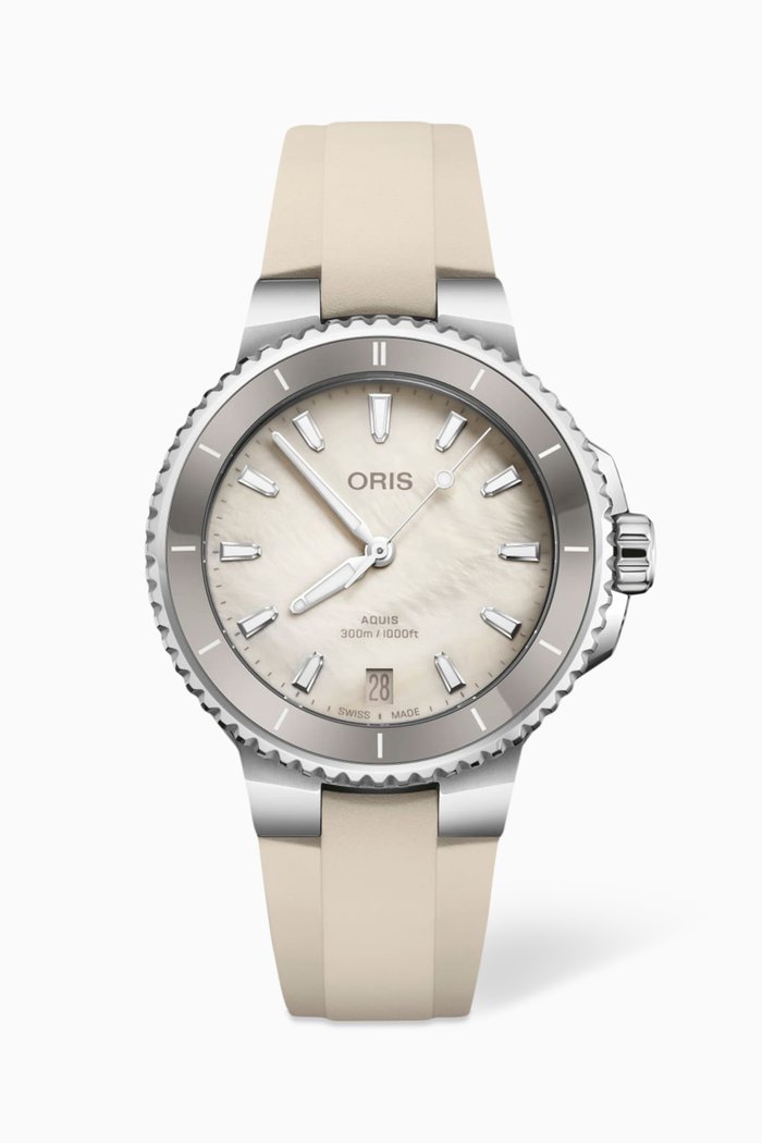

Aquis Date Calibre 400 Watch, 36.5mm, Neutral