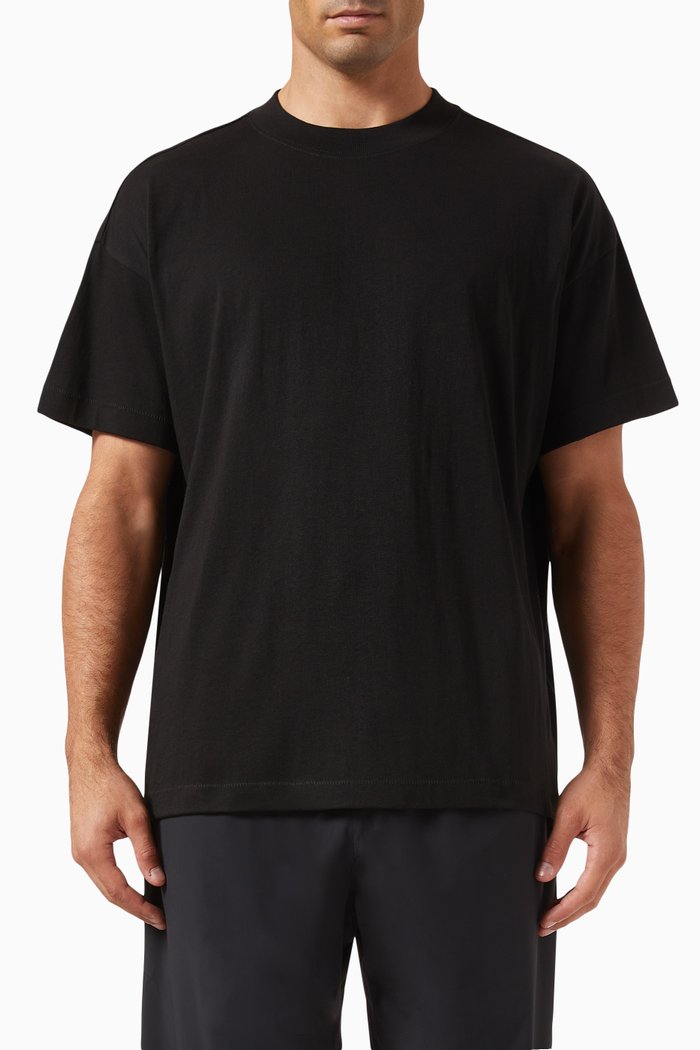 

Essentials T-shirt in Cotton-jersey, Black