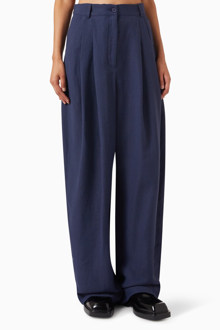 

Piper Pleated Pants in Viscose Blend, Blue