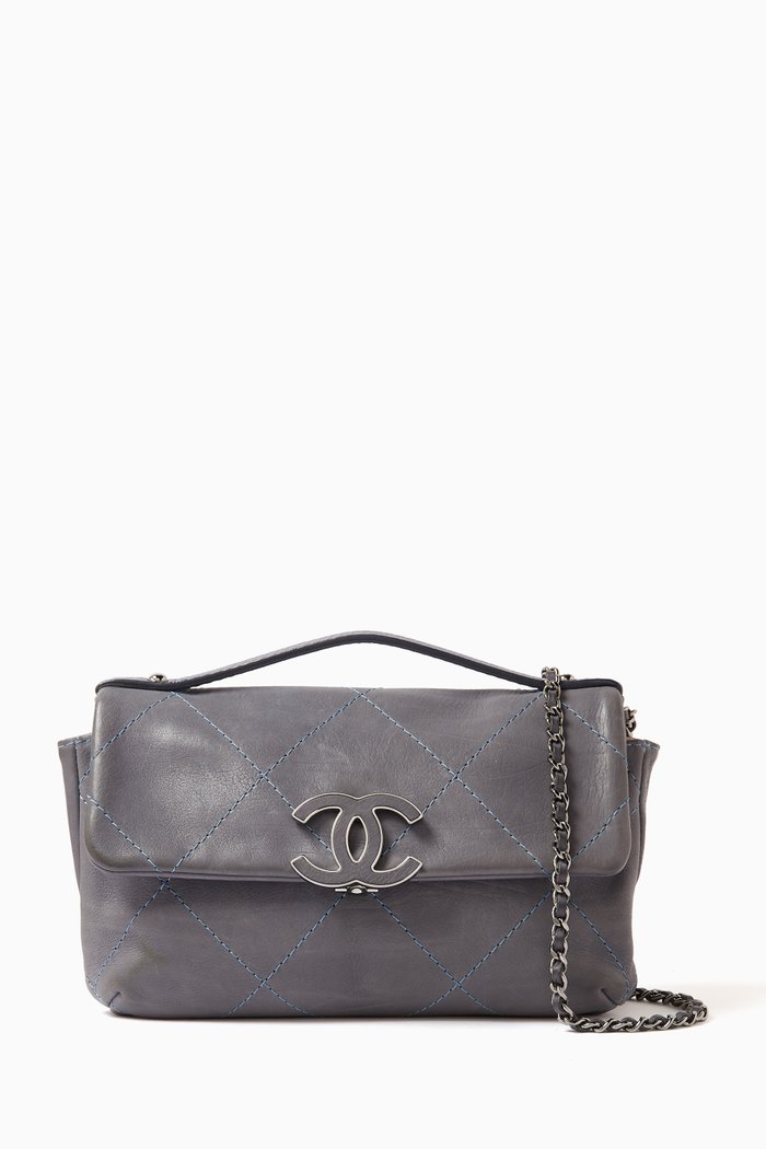 Mini Hampton Flap Bag in Leather, Grey