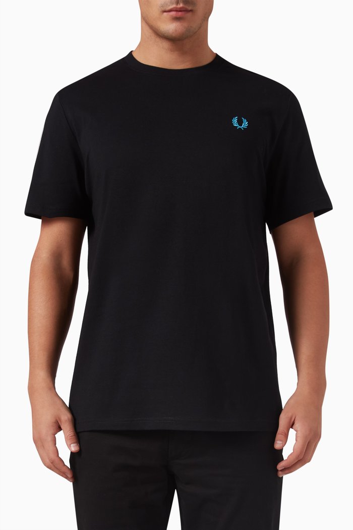 

Laurel Wreath Graphic T-Shirt in Cotton, Black