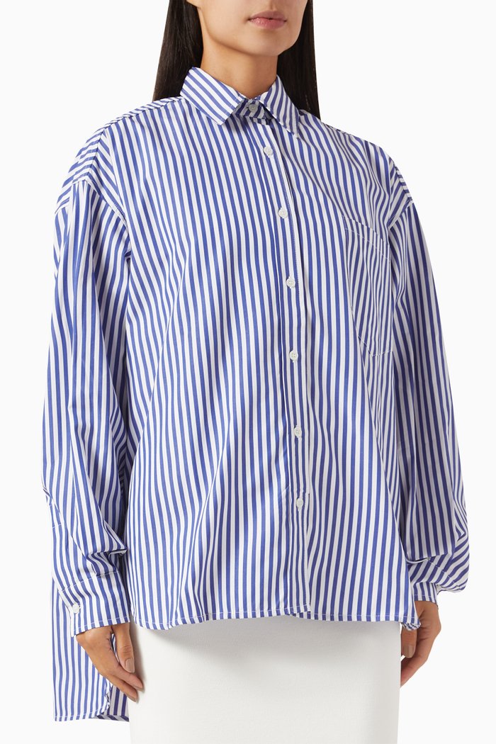 

Georgia Boxy Shirt in Cotton, Blue